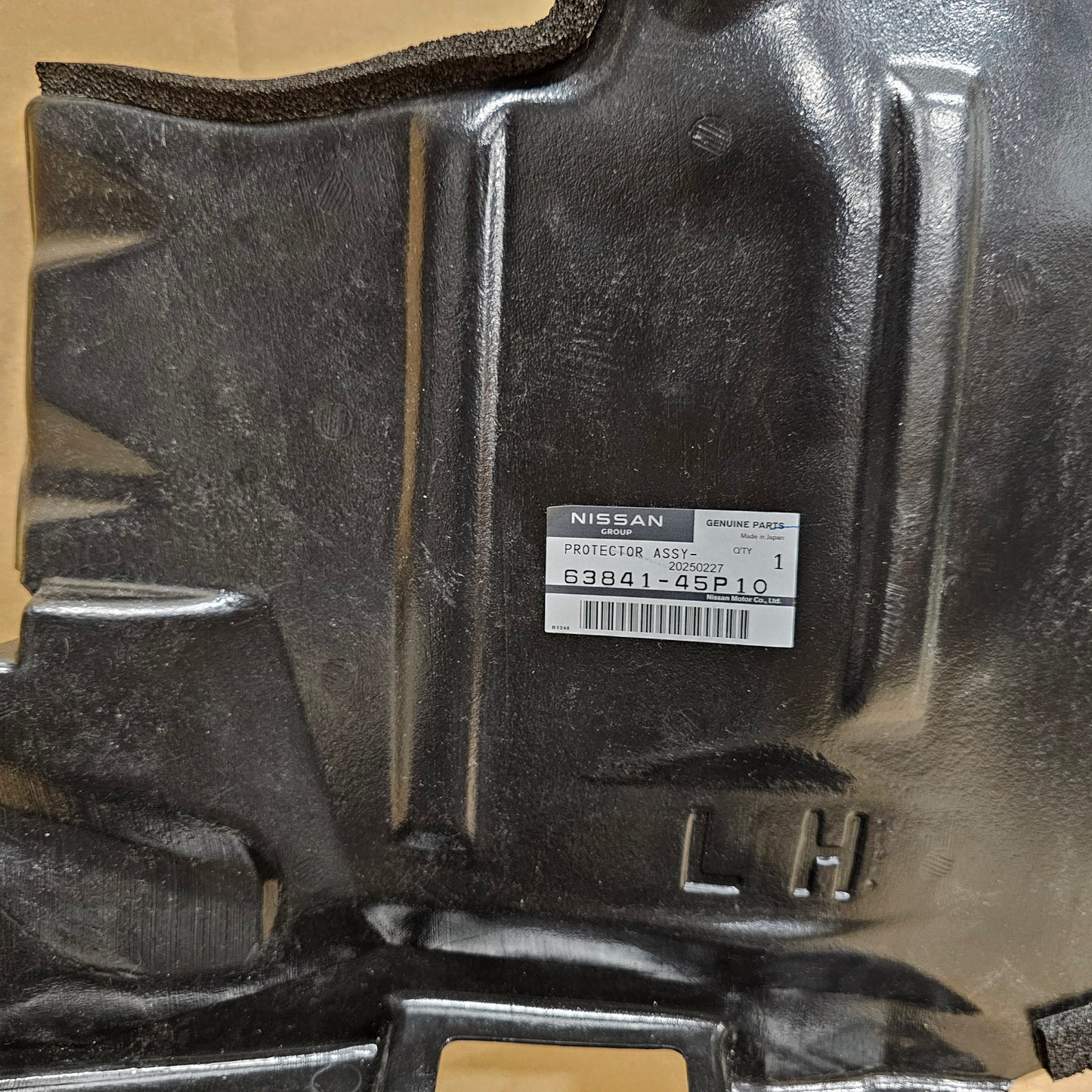 Nissan OEM Front Left Fender Liner - Nissan 300ZX Z32
